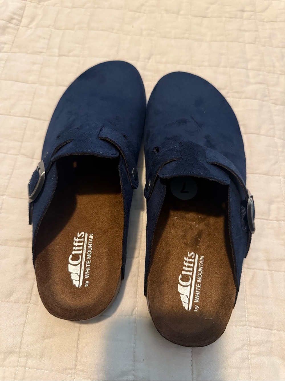 Cliffs by WHITE MOUNTAIN women’s Navy Suede Slip-On Clog with Buckle